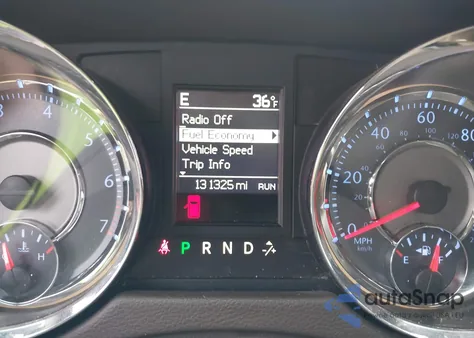 2014 Chrysler Town & Country Touring из США, поврежденный, VIN 2C4RC1BG9ER115613